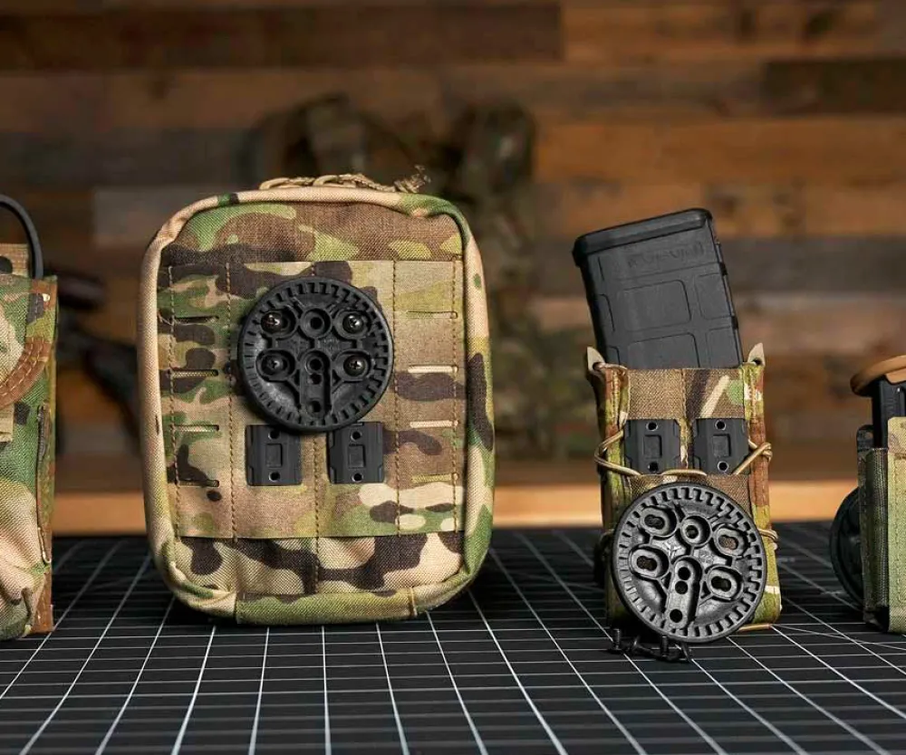 Blade-Tech Taktiset Vyöt ^ Direct To MOLLE Mount, Long, 2-Pack