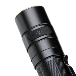 Fenix Valaisimet ^ E35R ladattava taskulamppu