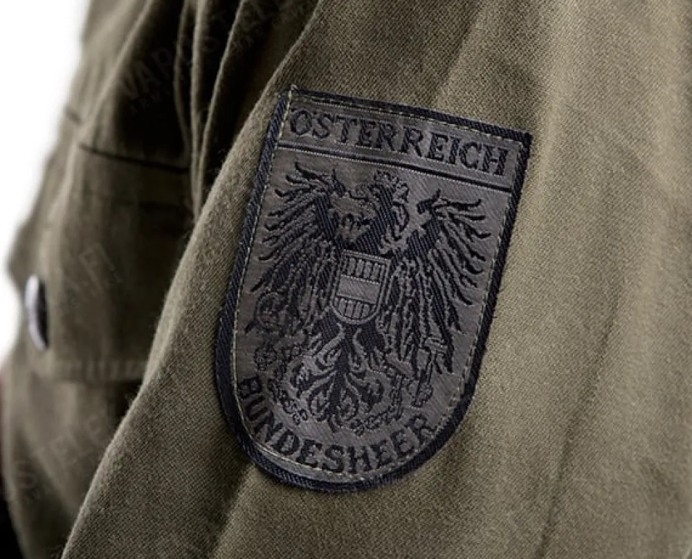 Austria Paidat ^ Itävaltalainen Anzug 75 kenttäpusero, ylijäämä