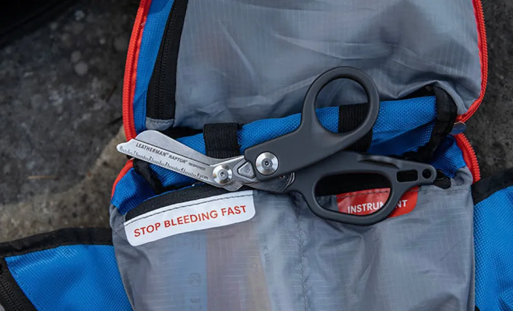 Leatherman Ensiapu ^ Raptor Response traumasakset