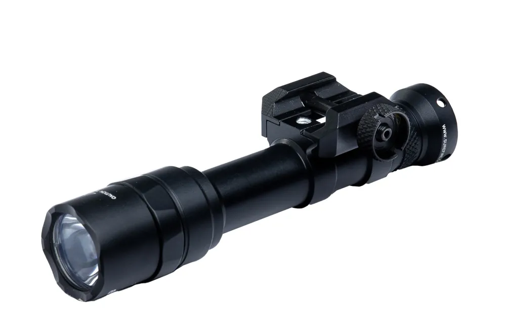 Surefire Asevalot ^ M600U Scout Light asevalo, 1000 lm