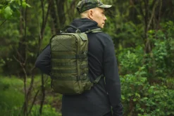 Varusteleka Reput ^ CP15 Taistelureppu pehmustetuilla olkaviilekkeillä