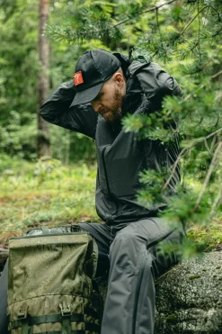 Varusteleka Takit|Sadevaatteet ^ Hardshell-kuoritakki,