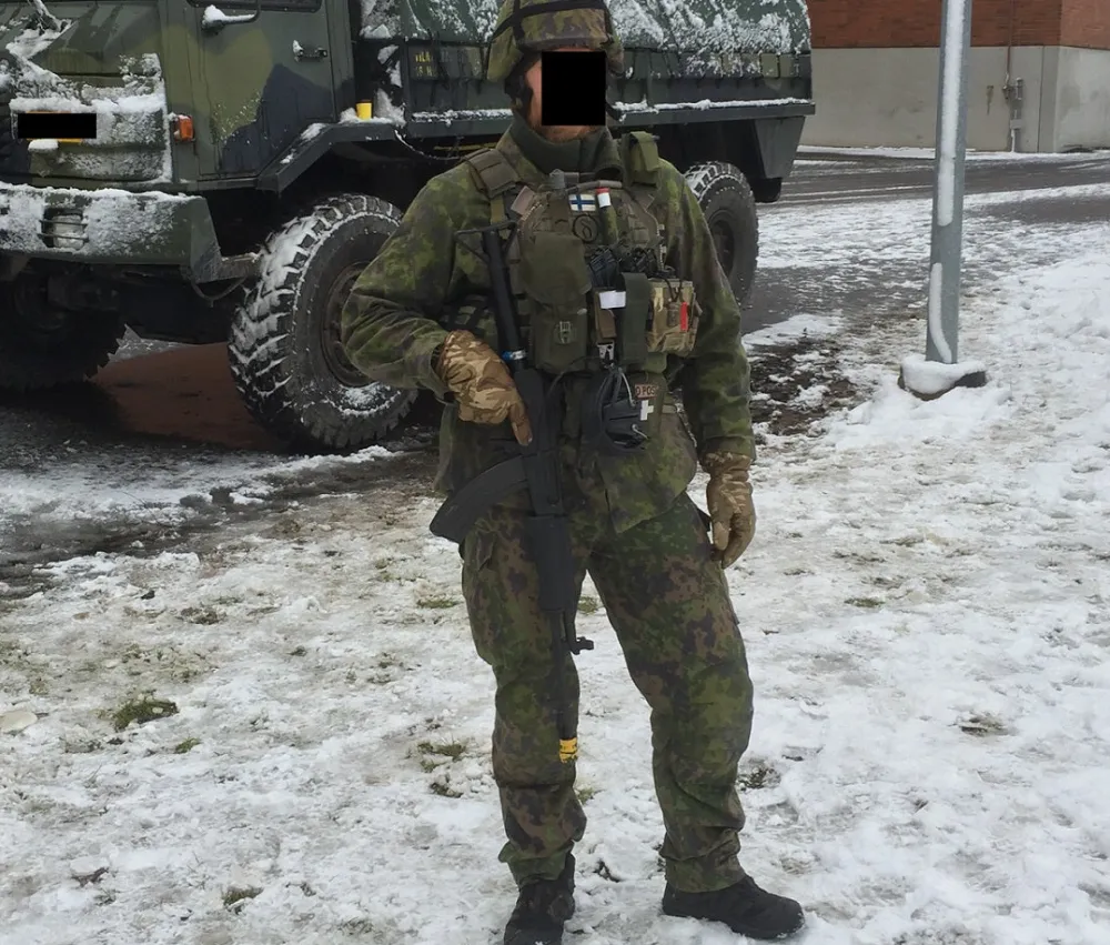 Varusteleka L4 Field Wear|Housut ^ L4 Kenttähousut (Vanha versio)