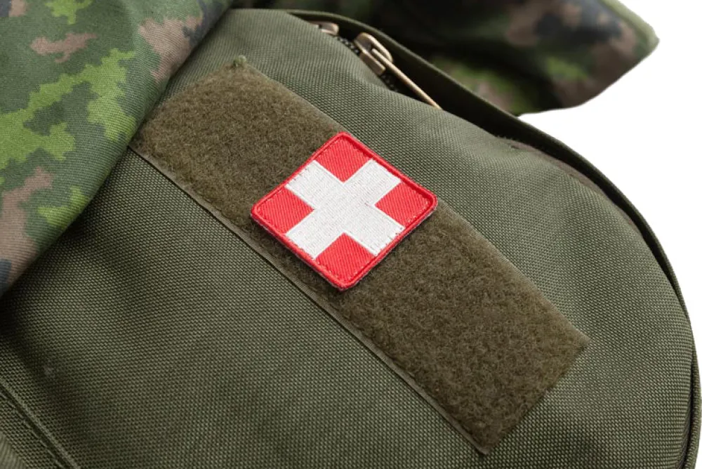 Varusteleka Tunnukset ^ Lääkintämerkki