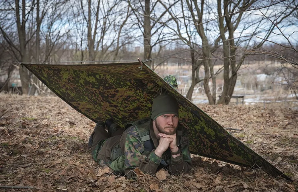 Varusteleka Takit|L6 Waterproof Shell ^ L6 Sadeviitta