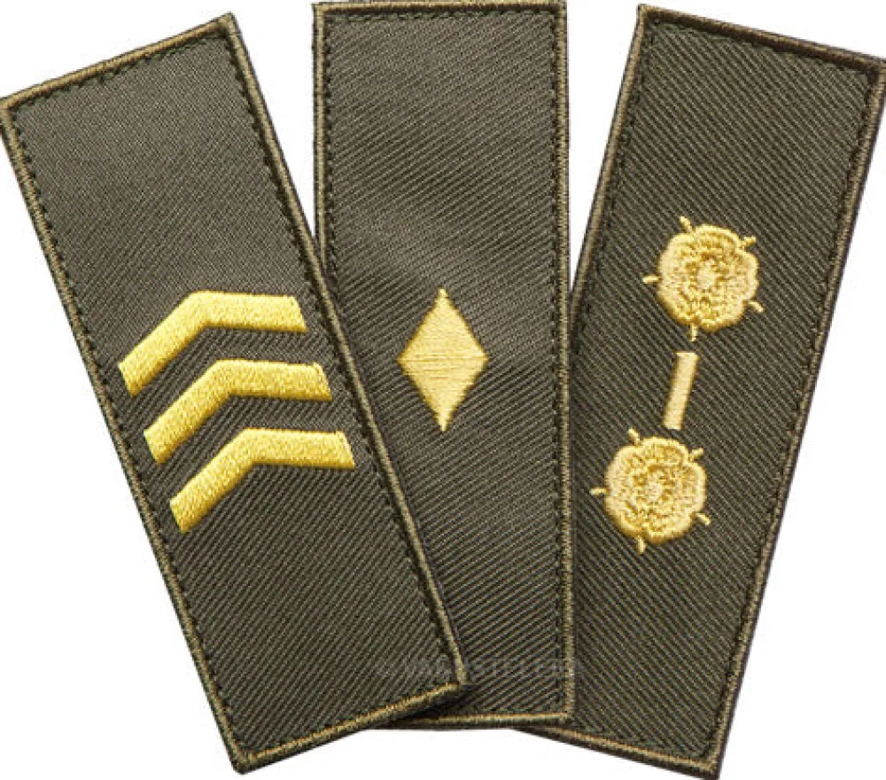 Varusteleka Arvomerkit ^ M05 arvomerkki
