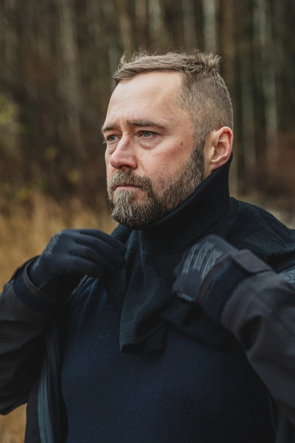 Varusteleka Päähineet ^ perinteinen kauluri, merinovillaa