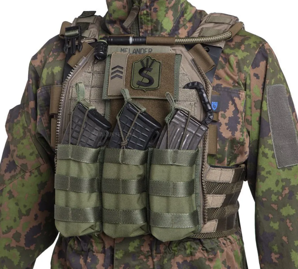 Varusteleka Tunnukset ^ Suojeluskunnan hihamerkki, kenttävärit