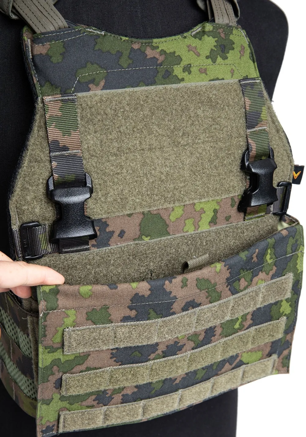 Velocity Systems Taistelu- Ja Suojaliivit ^ SCARAB LT Plate Carrier